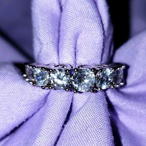 7 stone White Sapphire .925 SS Branded